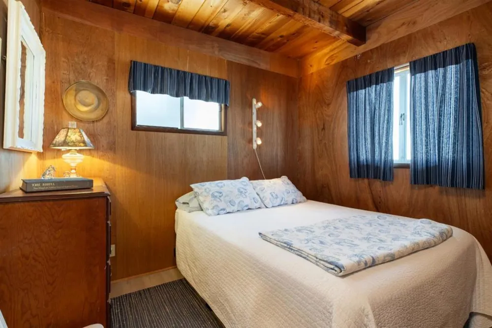 16 Potbelly Beach Road Aptos, CA 95003