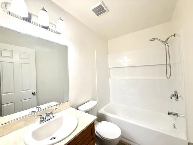 7913 Cottonleaf Way Sacramento, CA 95828