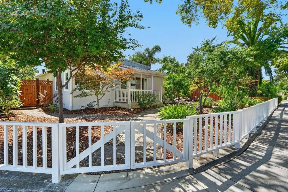 236 3rd Street Campbell, CA 95008
