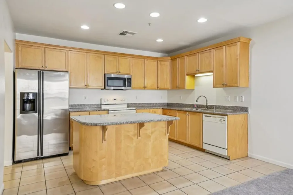 88 Jackson Avenue #210 San Jose, CA 95116