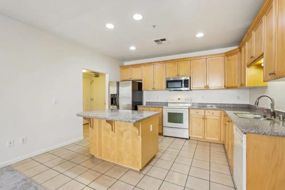 88 Jackson Avenue #210 San Jose, CA 95116