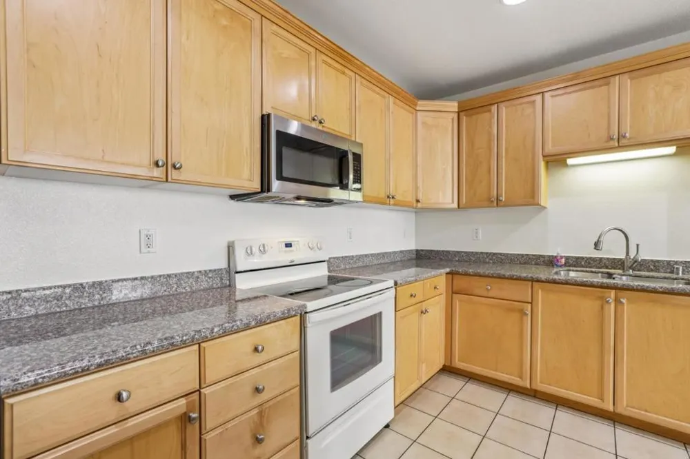 88 Jackson Avenue #210 San Jose, CA 95116