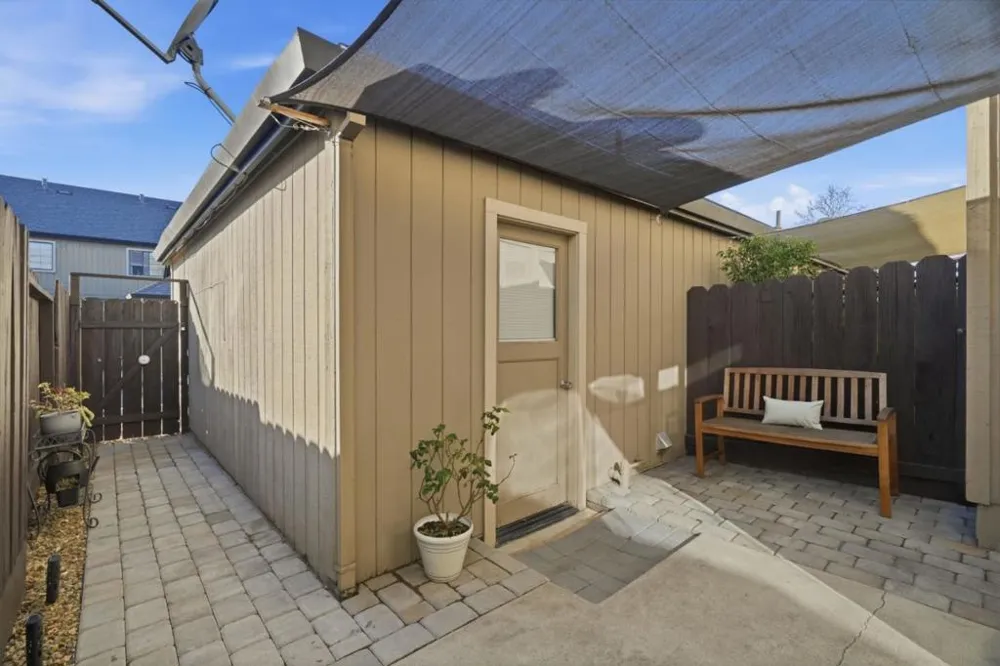 251 Gibson Drive #E-54 Hollister, CA 95023