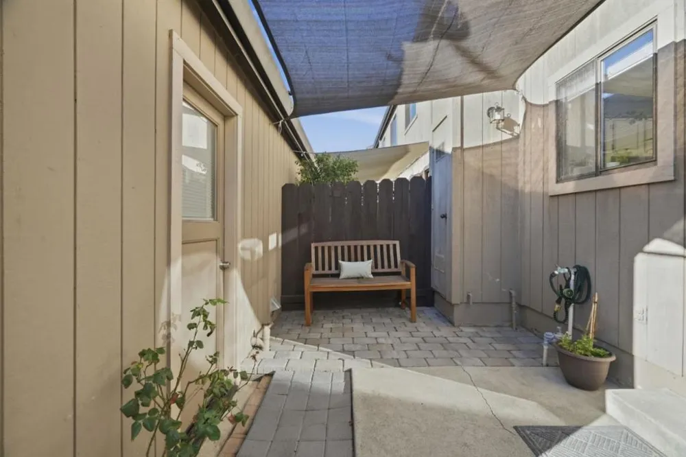 251 Gibson Drive #E-54 Hollister, CA 95023