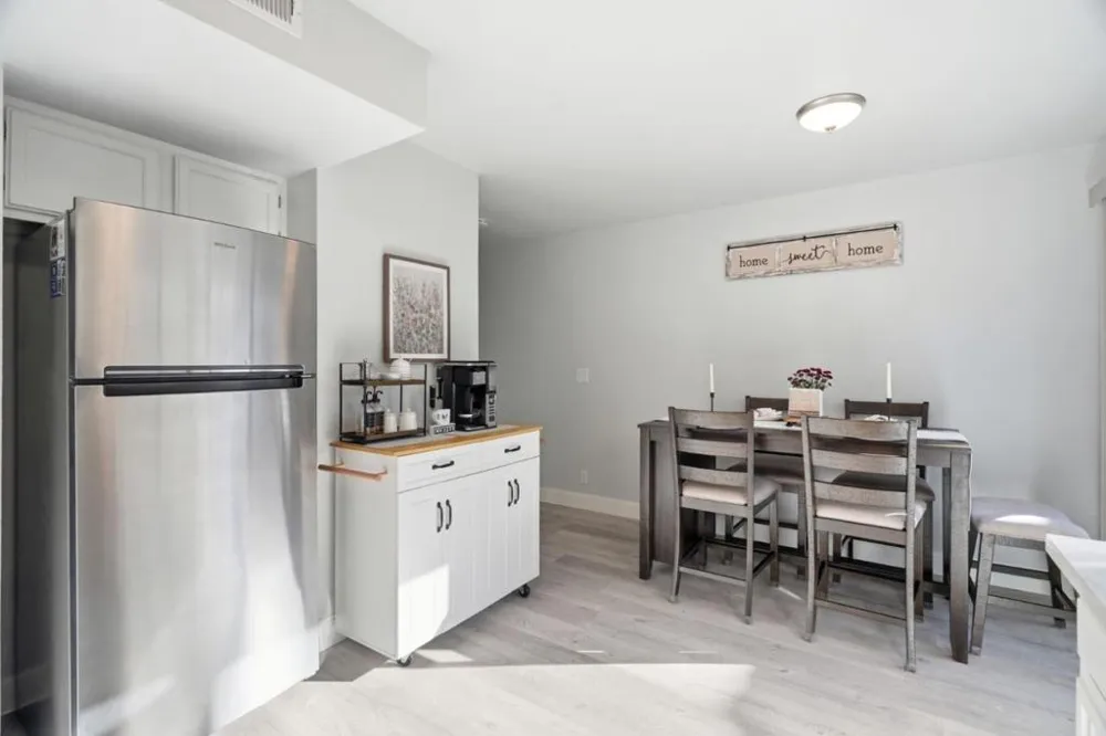 251 Gibson Drive #E-54 Hollister, CA 95023