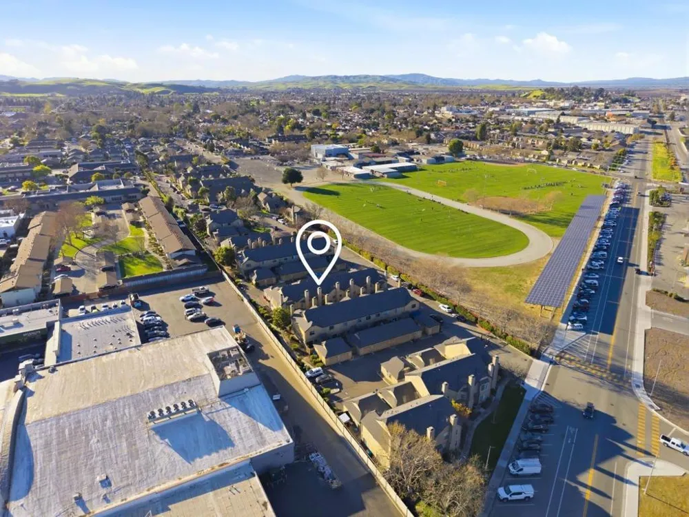 251 Gibson Drive #E-54 Hollister, CA 95023