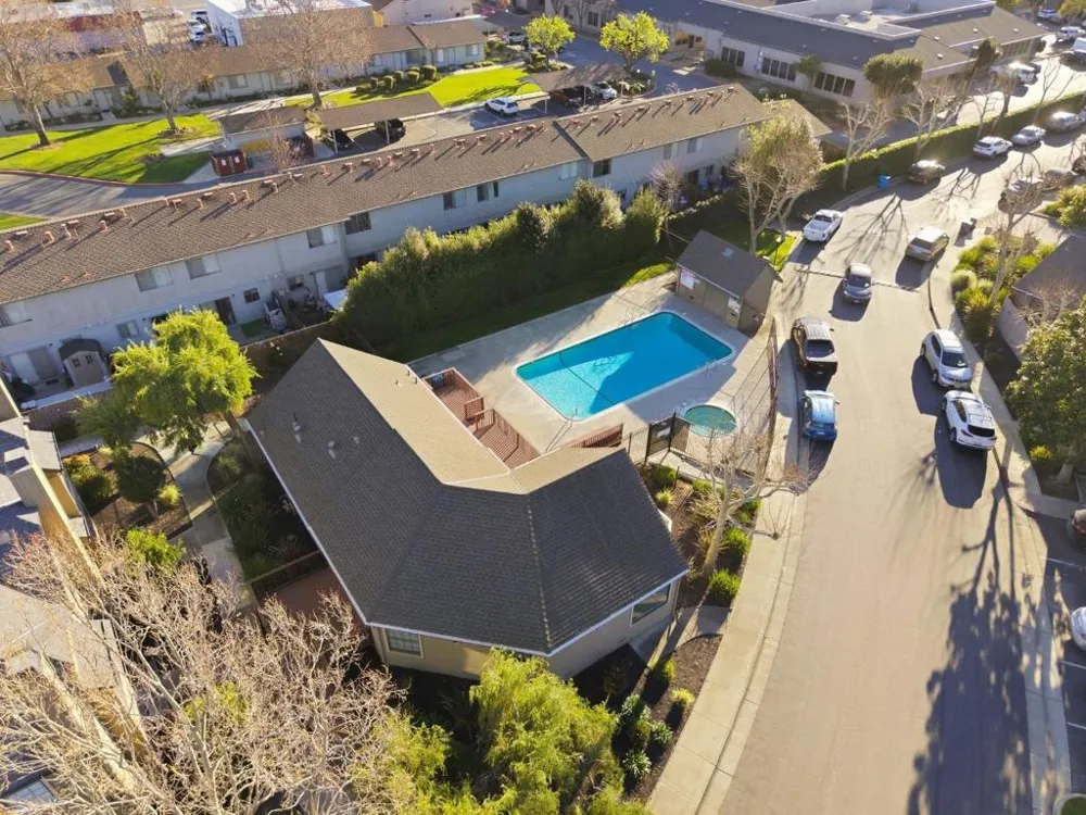 251 Gibson Drive #E-54 Hollister, CA 95023