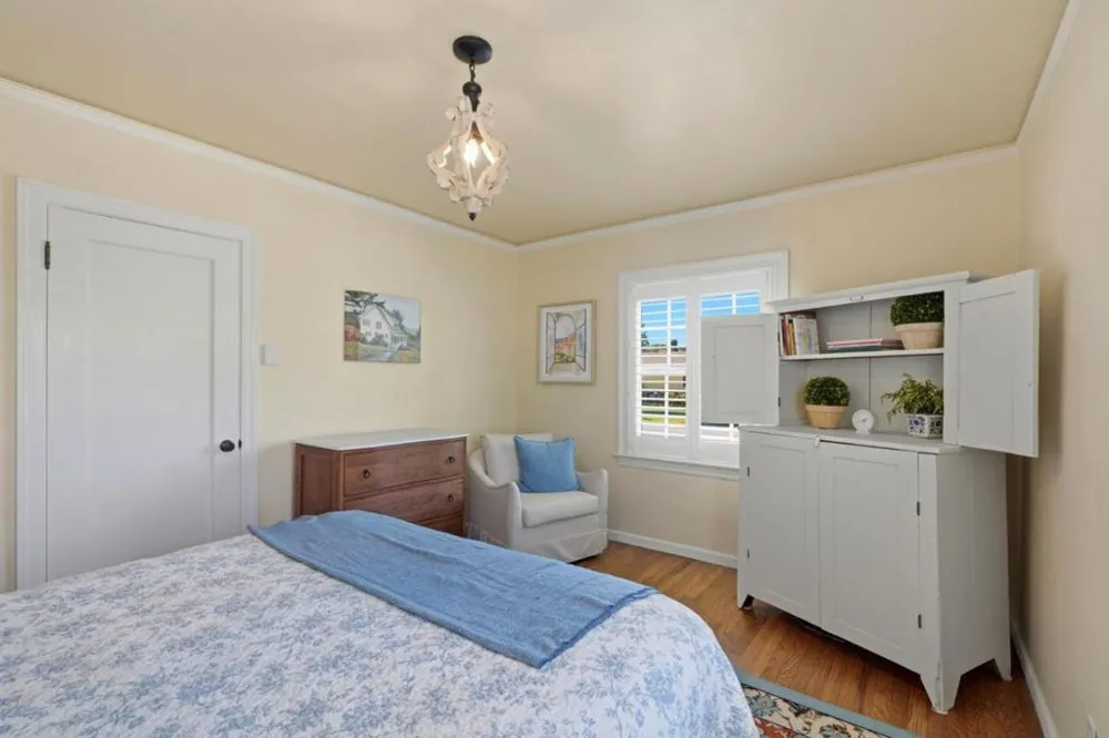 75 Carmel Avenue Salinas, CA 93901
