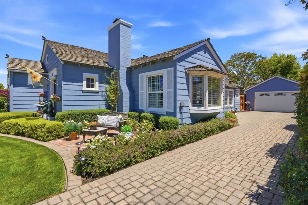 75 Carmel Avenue Salinas, CA 93901