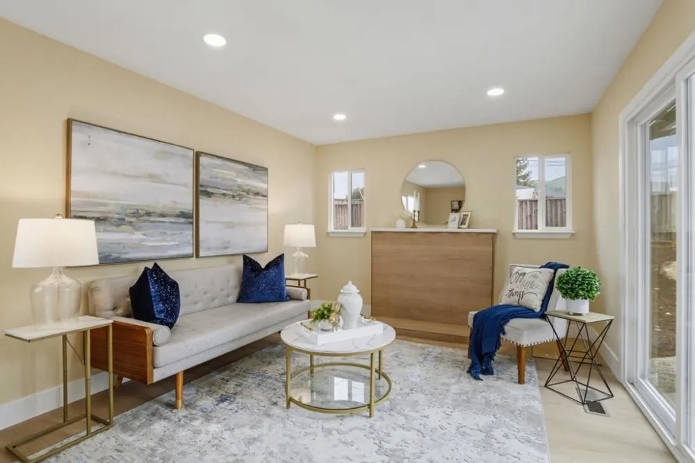 2074 Ashwood Lane San Jose, CA 95132