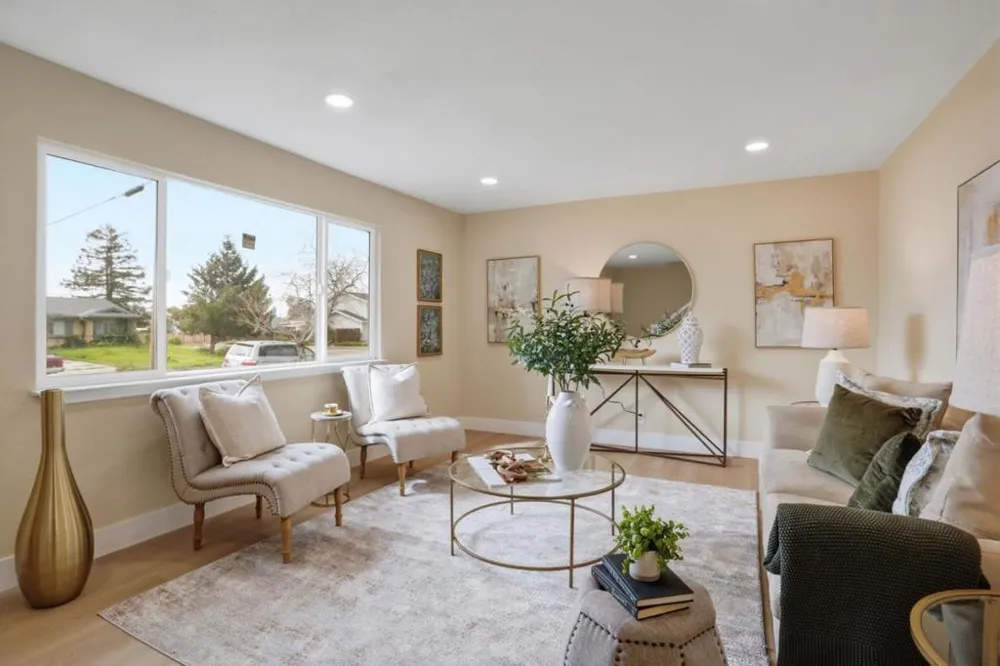 2074 Ashwood Lane San Jose, CA 95132