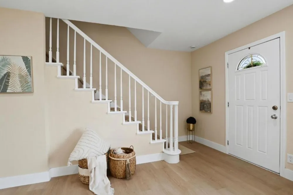 2074 Ashwood Lane San Jose, CA 95132