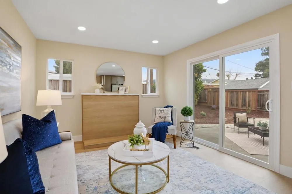 2074 Ashwood Lane San Jose, CA 95132