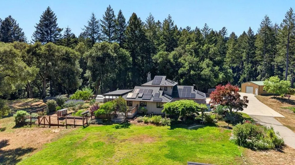 310 Winter Creek Road Santa Cruz, CA 95060