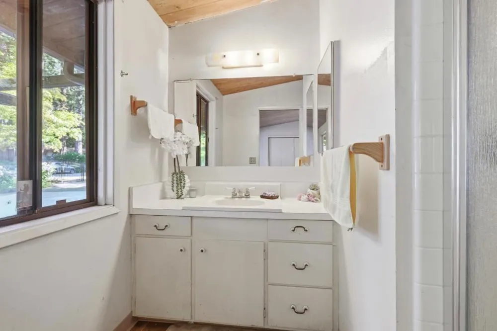 110 Maywood Drive Boulder Creek, CA 95006