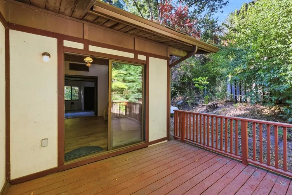 110 Maywood Drive Boulder Creek, CA 95006