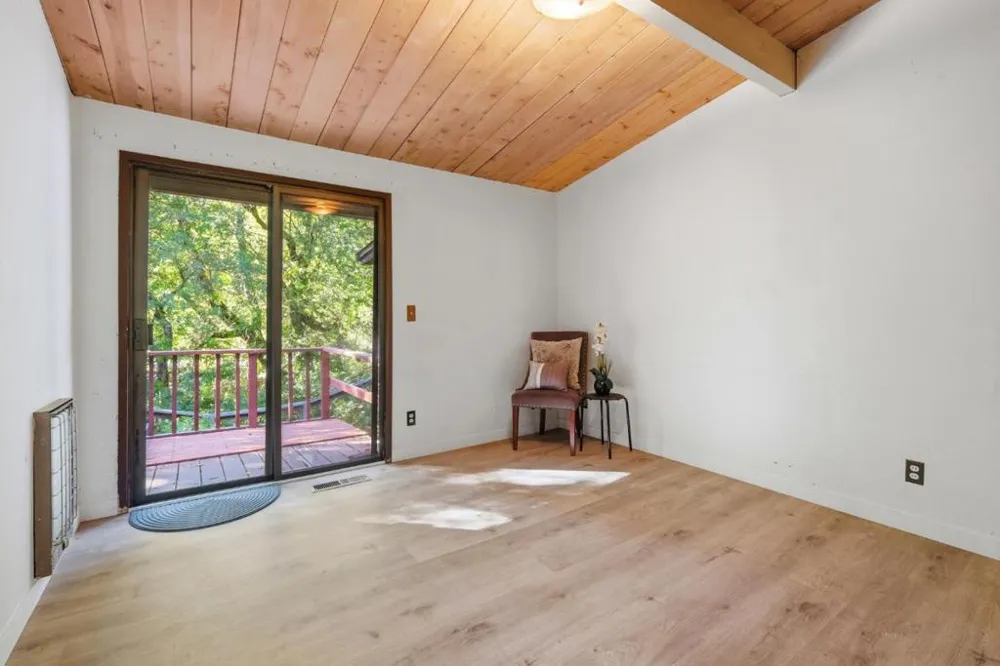 110 Maywood Drive Boulder Creek, CA 95006