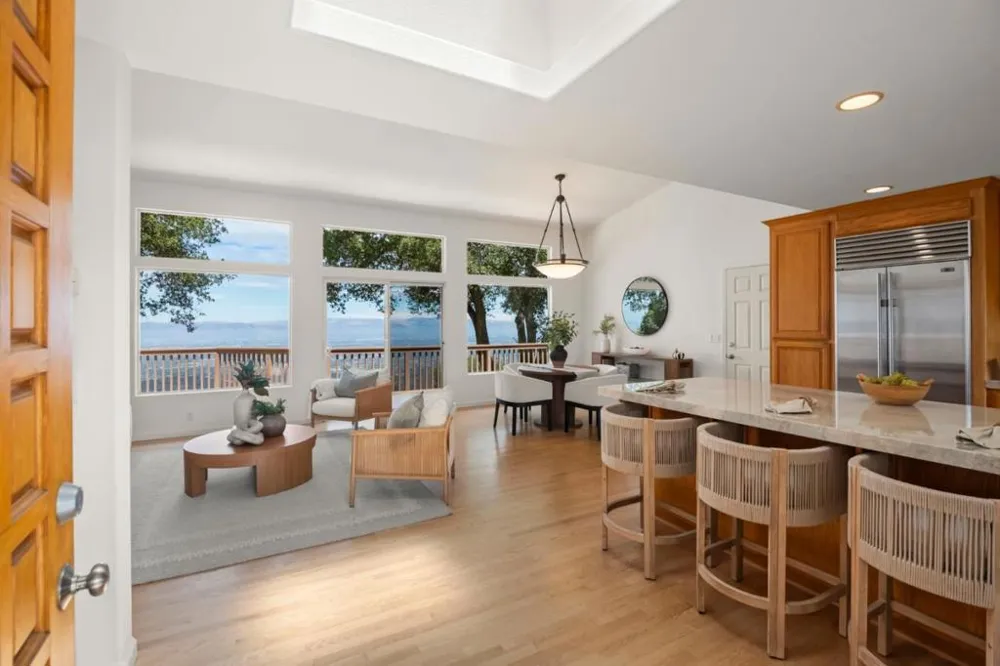 15060 Montebello Road Cupertino, CA 95014