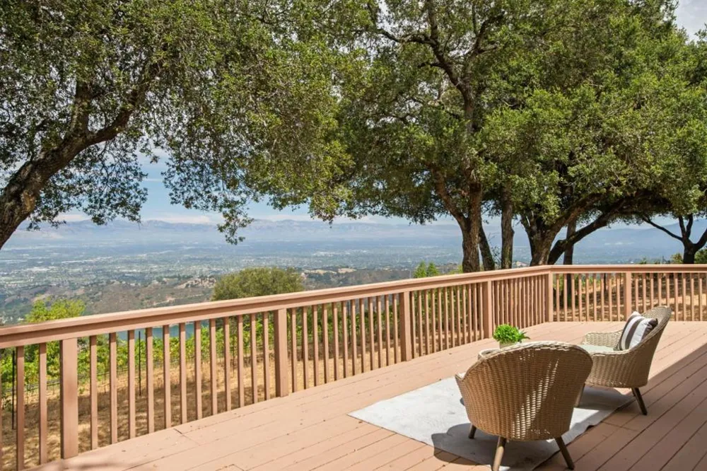 15060 Montebello Road Cupertino, CA 95014