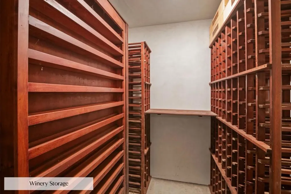 15060 Montebello Road Cupertino, CA 95014