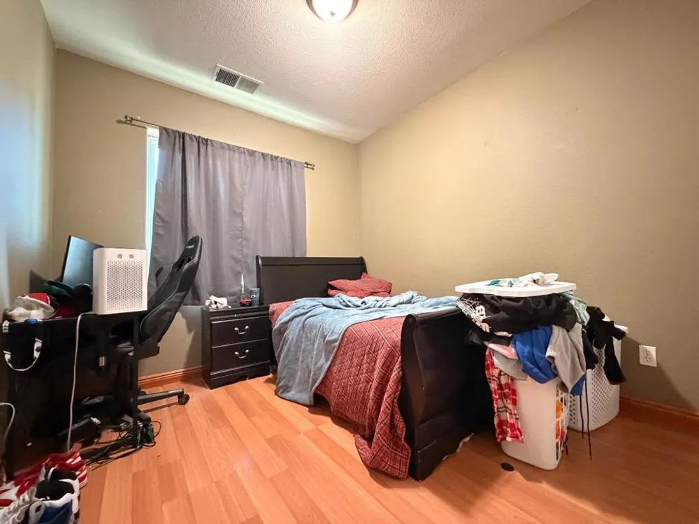 902 Lake Street San Pablo, CA 94806