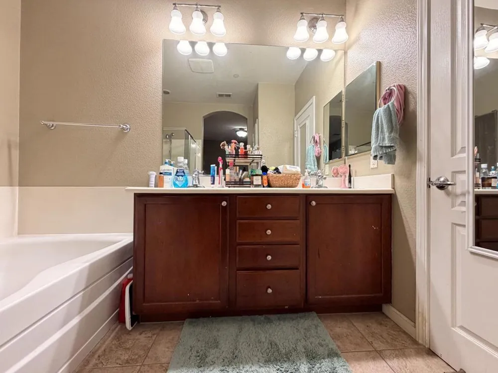 902 Lake Street San Pablo, CA 94806