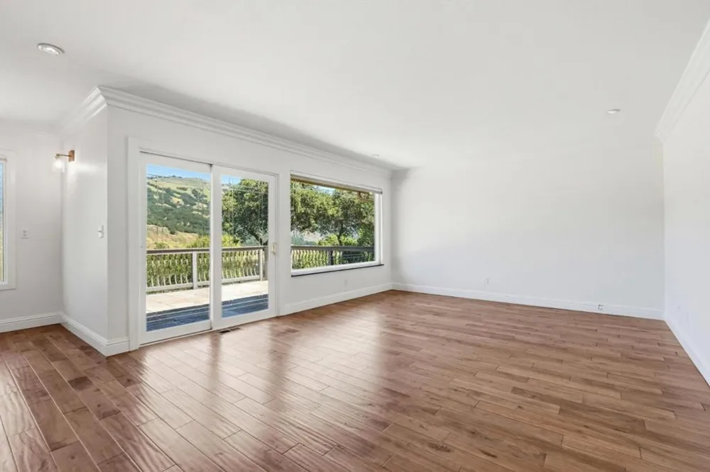 17488 Holiday Drive Morgan Hill, CA 95037