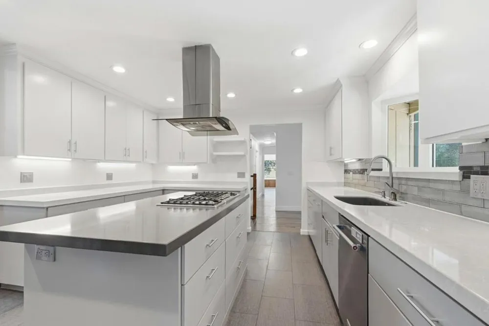 17488 Holiday Drive Morgan Hill, CA 95037