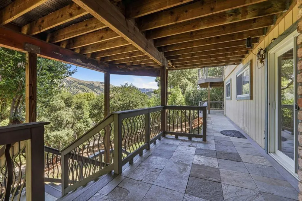 17488 Holiday Drive Morgan Hill, CA 95037
