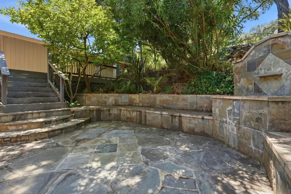 17488 Holiday Drive Morgan Hill, CA 95037