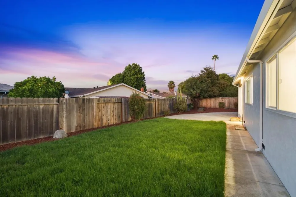 2636 Rainier Court Union City, CA 94587