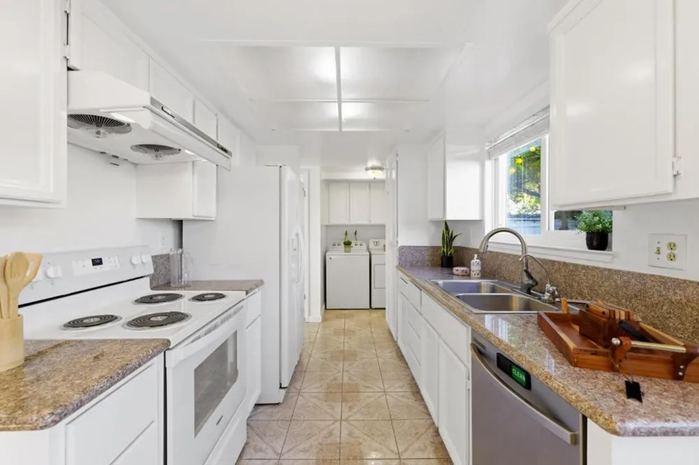 32060 Paloma Court Union City, CA 94587