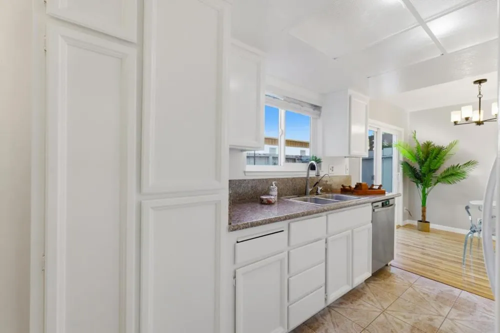 32060 Paloma Court Union City, CA 94587