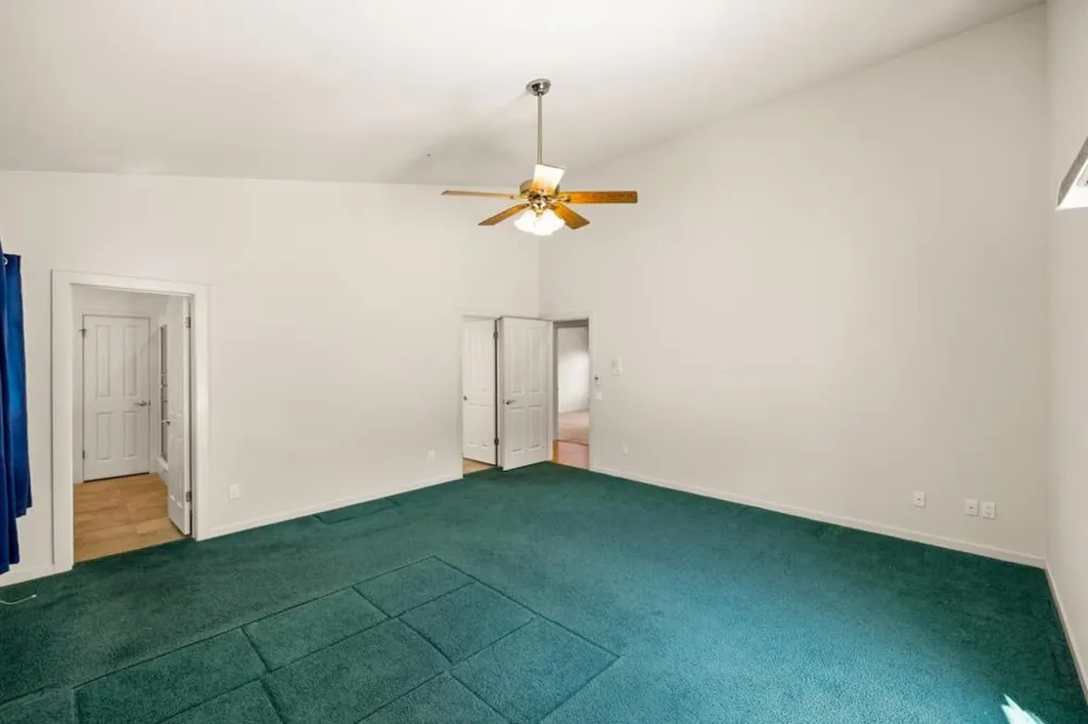 28951 Falcon Ridge Salinas, CA 93908