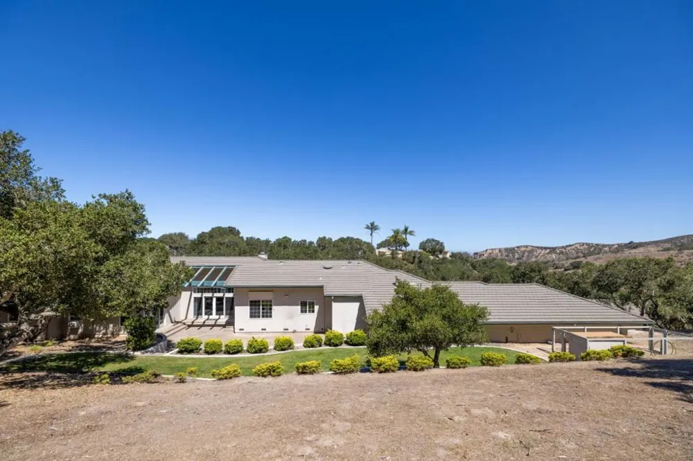 28951 Falcon Ridge Salinas, CA 93908