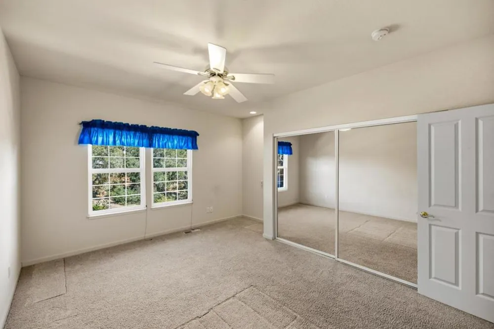 28951 Falcon Ridge Salinas, CA 93908