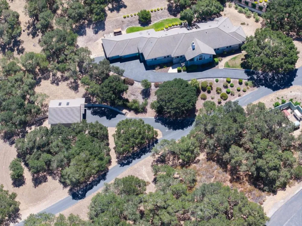 28951 Falcon Ridge Salinas, CA 93908