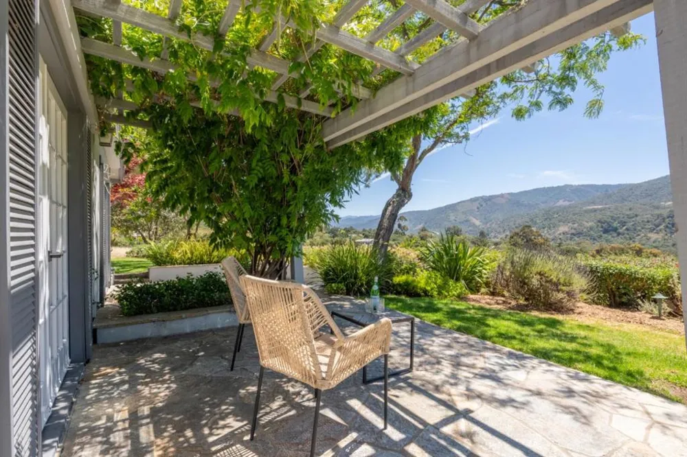 36 Miramonte Road Carmel Valley, CA 93924