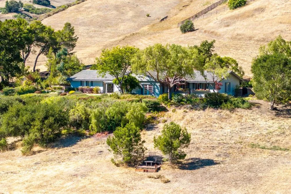 36 Miramonte Road Carmel Valley, CA 93924