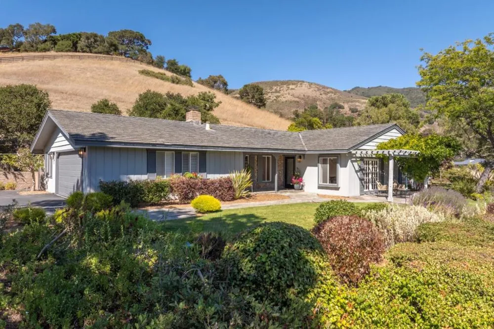 36 Miramonte Road Carmel Valley, CA 93924