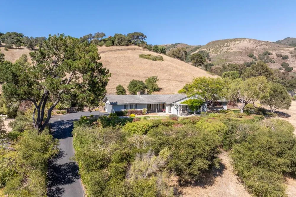 36 Miramonte Road Carmel Valley, CA 93924