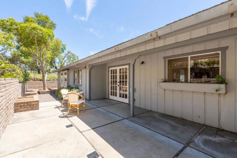 36 Miramonte Road Carmel Valley, CA 93924