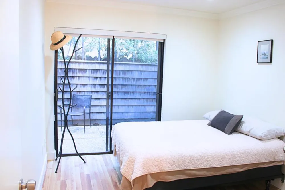 461 Dela Vina Avenue #104 Monterey, CA 93940