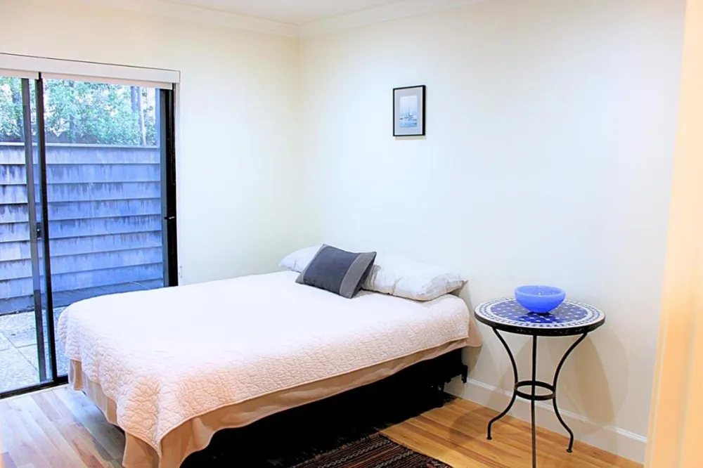 461 Dela Vina Avenue #104 Monterey, CA 93940