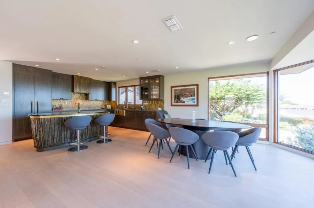 2385 Bay View Avenue Carmel, CA 93923