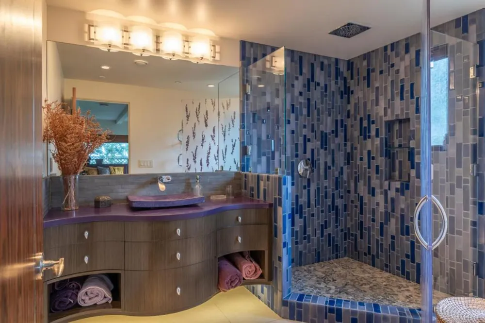 2385 Bay View Avenue Carmel, CA 93923