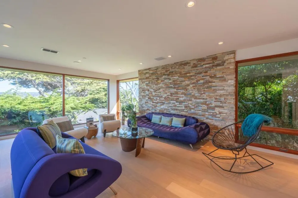 2385 Bay View Avenue Carmel, CA 93923