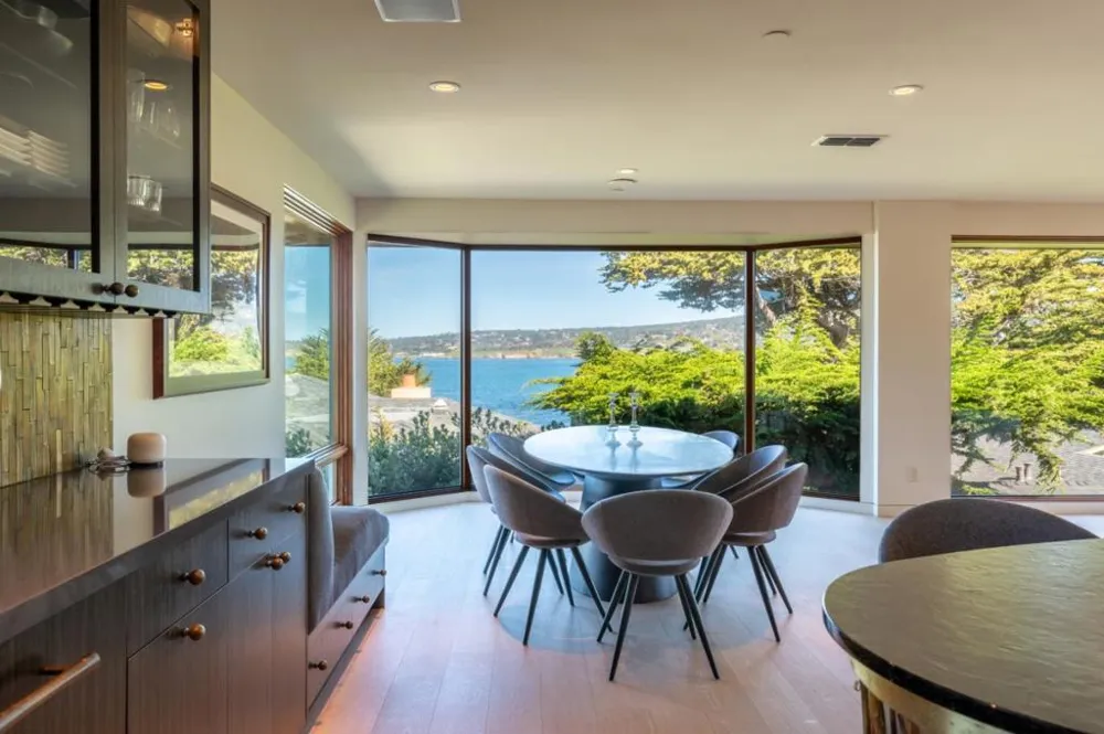 2385 Bay View Avenue Carmel, CA 93923