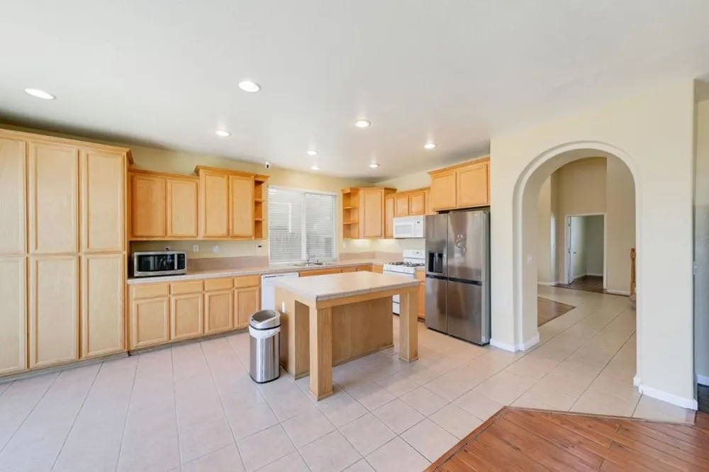 2027 Evening St Stockton, CA 95209
