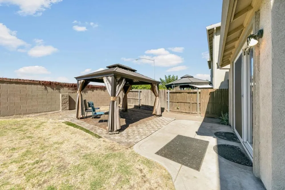 2027 Evening St Stockton, CA 95209